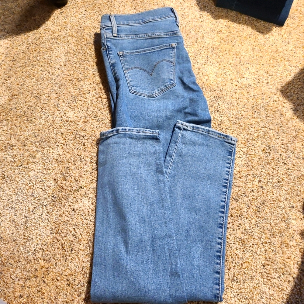 Levi women's jeans